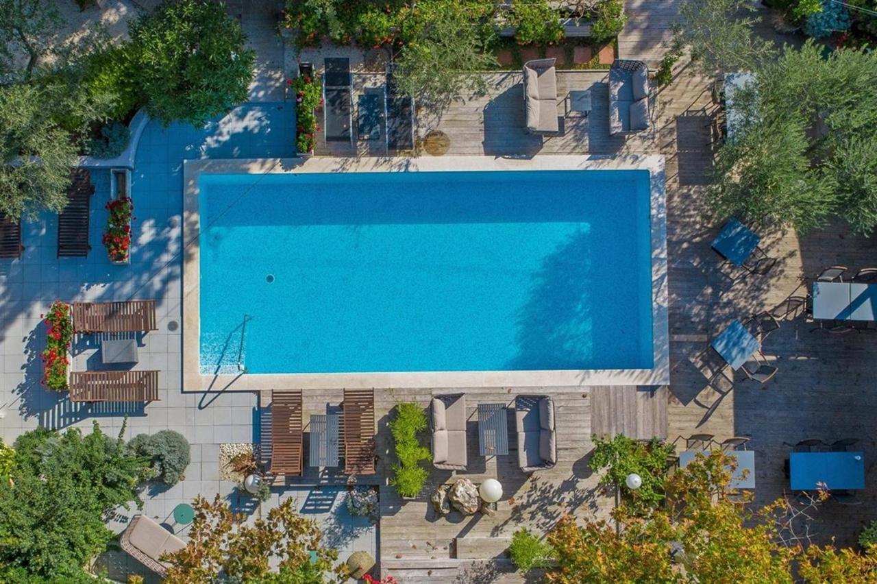 Boutique Mobile Homes Ulikarovinj (Adults Only) Экстерьер фото